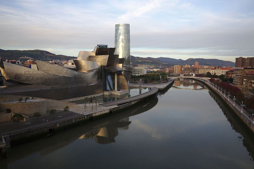 Museo Guggenheim Bilbao, centro de arte contemporaneo