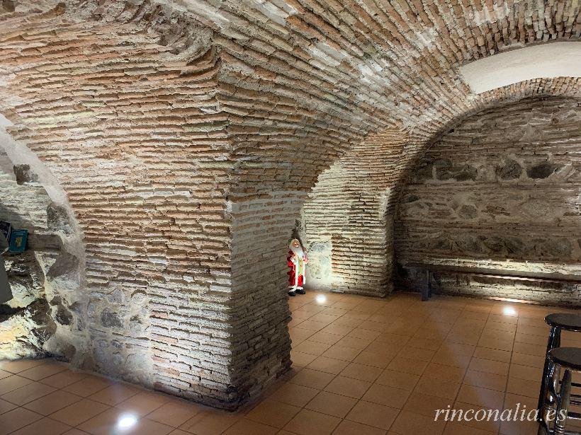 El Pozo de los Deseos en la calle Trinidad de Toledo, arquitectura hidráulica de época islámica