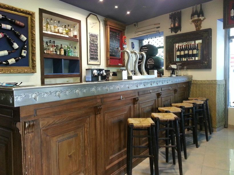 La Matritense, un enobar y única la bodega urbana de Madrid