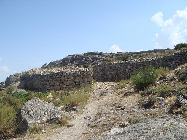 El Castro de Ulaca (Solosancho) y su altar de sacrificios