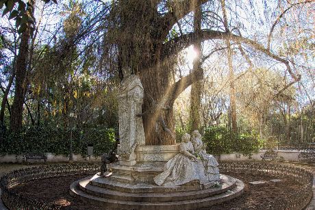 Glorieta de Bcquer en el Parque Mara Luisa de Sevilla