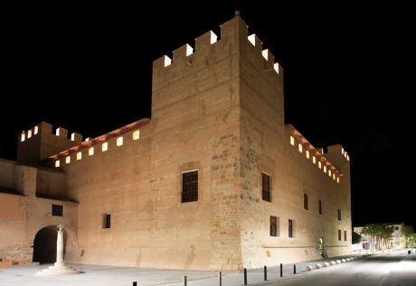 Castillo de Alaquás y sus grafitis medievales