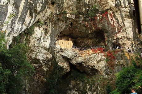 El Santuario de Covadonga